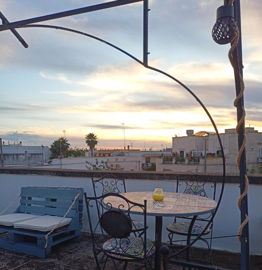 La Terrazza Sul Castello Apartment Palmariggi Bagian luar foto